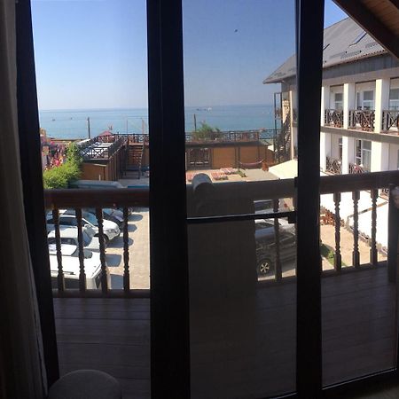 Hotel Веселий Кут Salisnyj Port Exterior foto