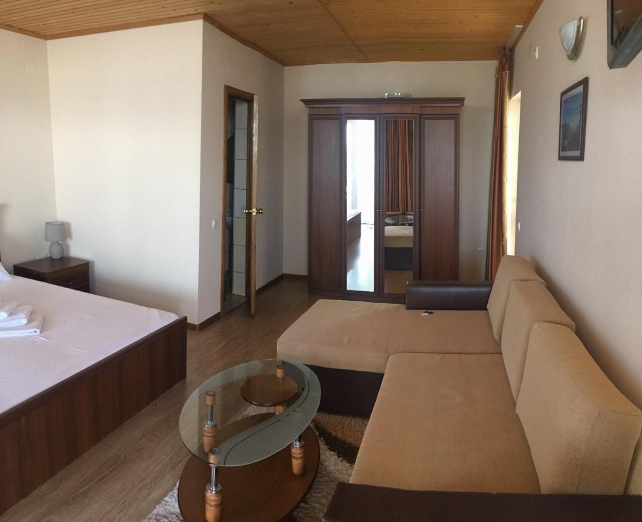 Hotel Веселий Кут Salisnyj Port Exterior foto